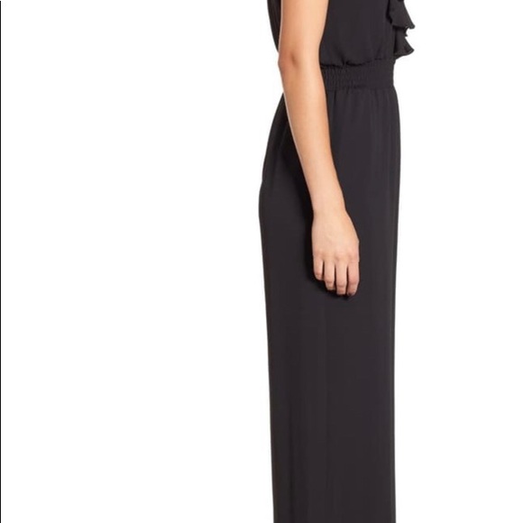 Leith ruffle front jump suit size M - Picture 3 of 4